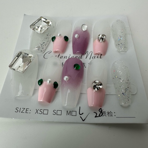 Handmade press on nails bundle of four sets size large - Picture 7 of 13